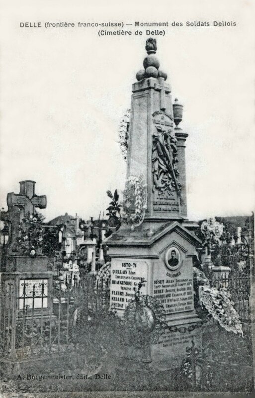 CPA Delle Cimetière Monument 1870