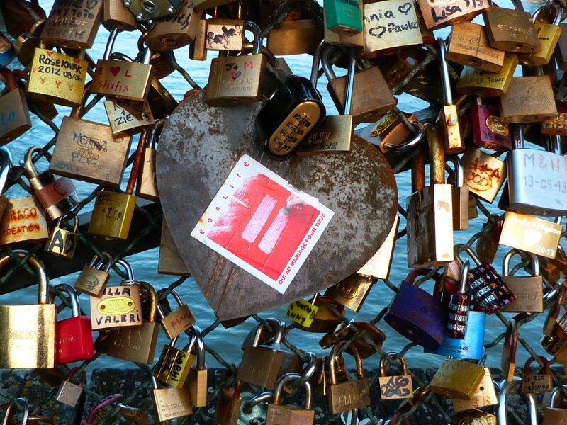 Cadenas égalité