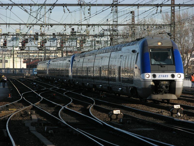 UM de 3 AGC Z 27 500 quadricaisse