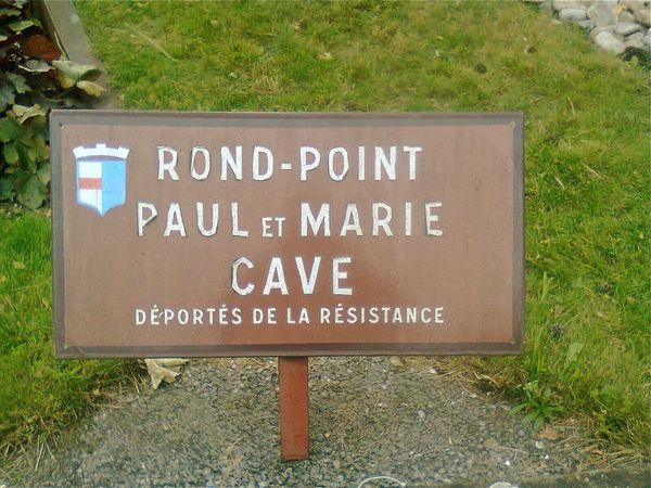 rond-point Cave 2