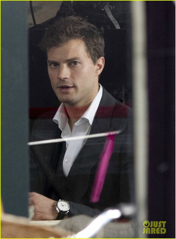 jamie-dornan-filming-fifty-shades-of-grey-first-photos-on-set-02