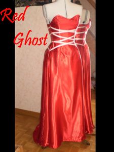 robe-mariee-corset-gothique-rouge-sur-mesure