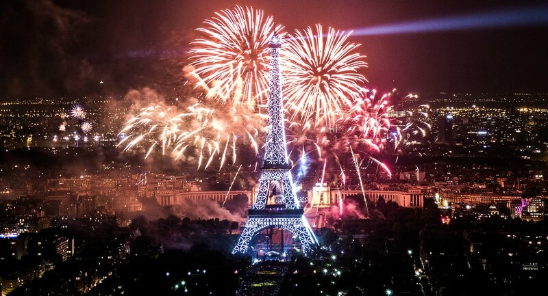 Feu-artifice-Paris-Tour-Eiffel-2013-5