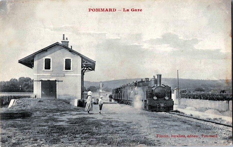 pommard-la-gare-et-le-train-tramway-ligne-de-beaune-a-semur