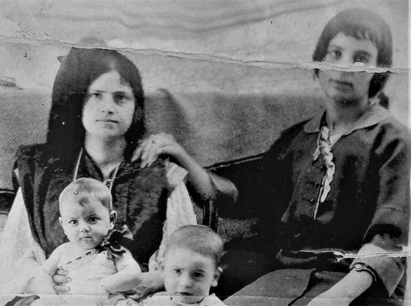 1914 Mémé Zette