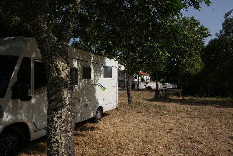 DSC00026-P-Tomar-Bivouac dans l'ancien camping