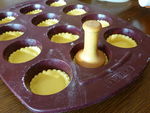 mini_tartelettes_au_caramel_de_poires_et_p_pites_de_chocolat__3_