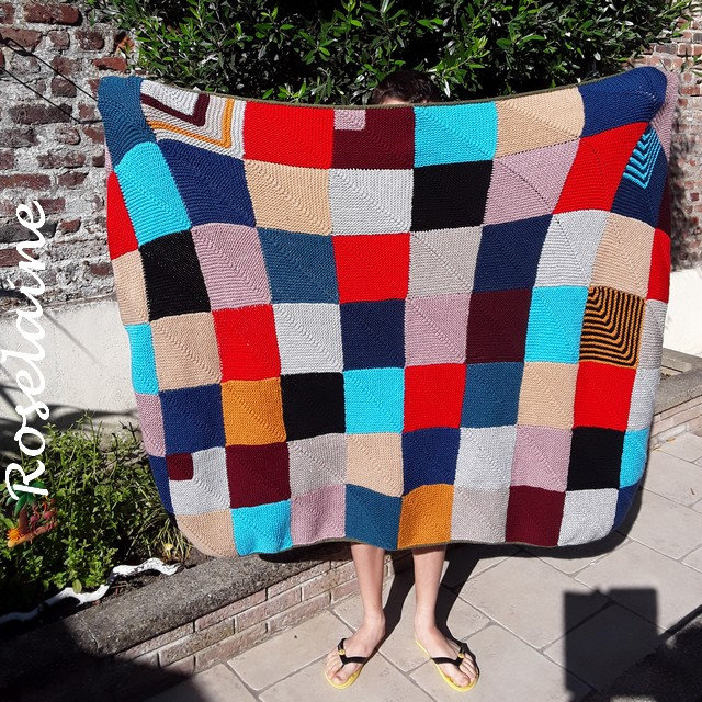 Roselaine mitred square blanket 2