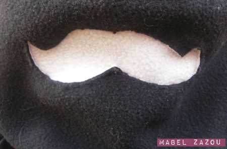 Moustache3