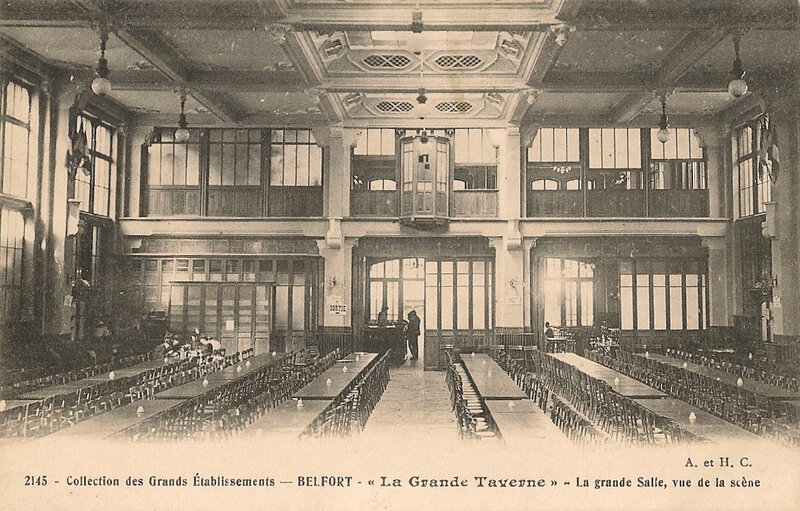 Belfort CPA Fbg France n°35 Grand Taverne Grande salle Cabine projection