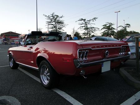 FORD_Mustang_Convertible___1968__Rencard du Burger King, Offenbourg 2_