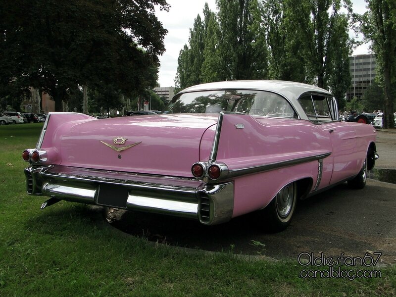 cadillac-coupe-1957-04