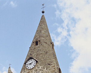 MHR93_00050965ZA_P
