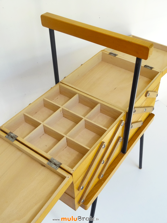 TRAVAILLEUSE-scandinave-Barbara-9-muluBrok-Vintage