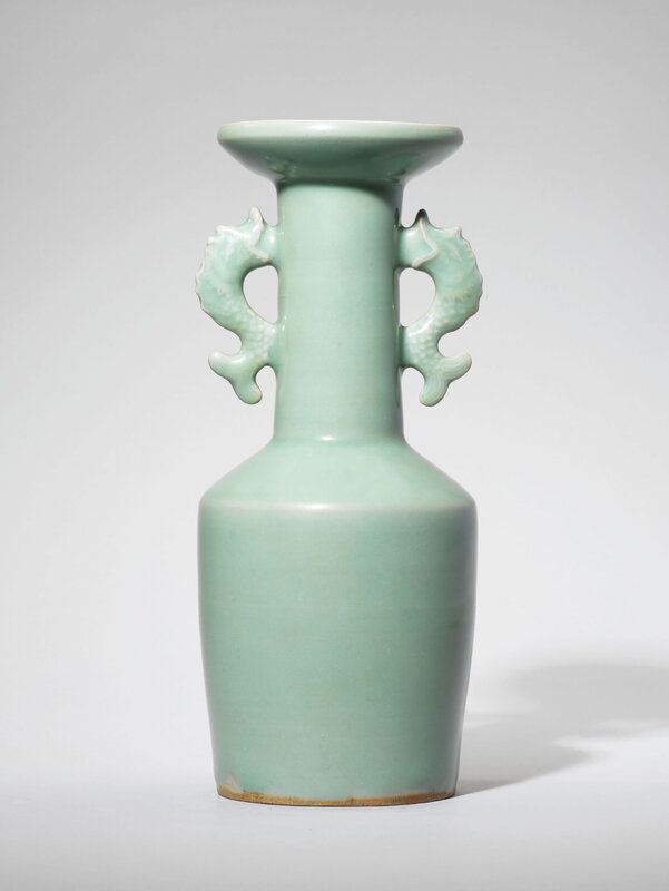 A Longquan celadon Kinuta mallet vase, Southern Song dynasty (1127-1279)
