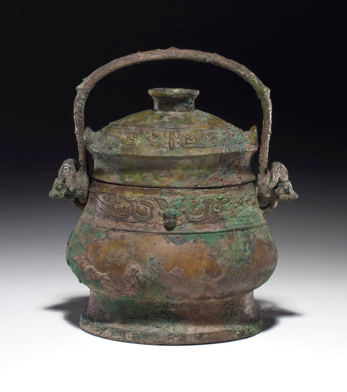 2013_NYR_02689_1129_000(a_bronze_ritual_wine_vessel_and_cover_you_early_western_zhou_dynasty_1)