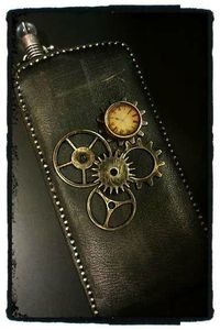 Steampunk-style-droid-case