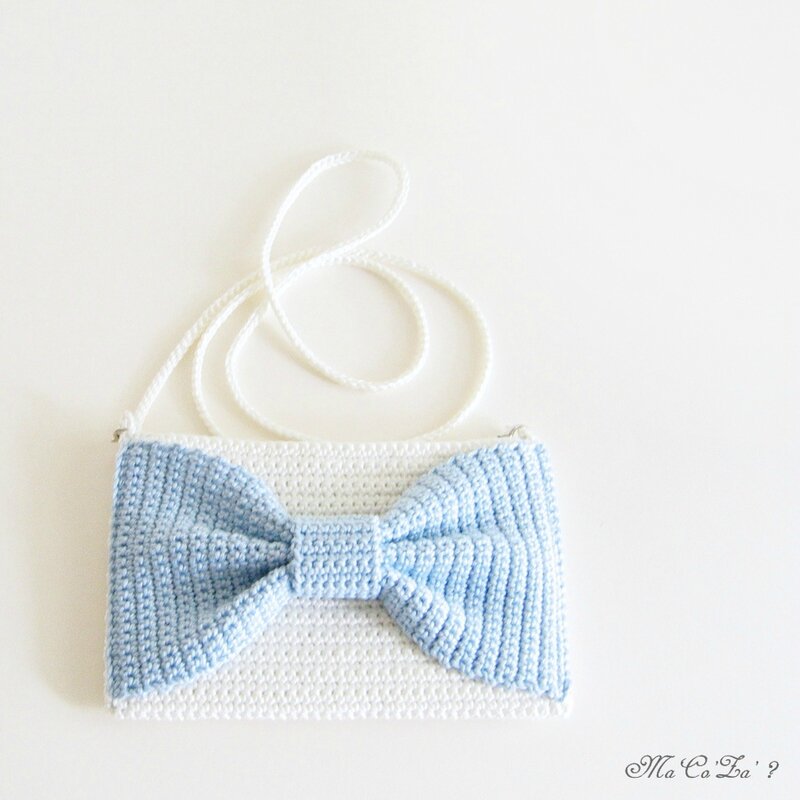 Pochette noeud au crochet 2