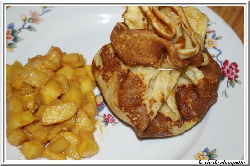 aumonière de crêpes aux pommes caramel beurre salé-6