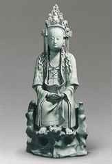 an_exceptionally_rare_qingbai_seated_figure_of_guanyin_southern_song_d_d5448157_005h