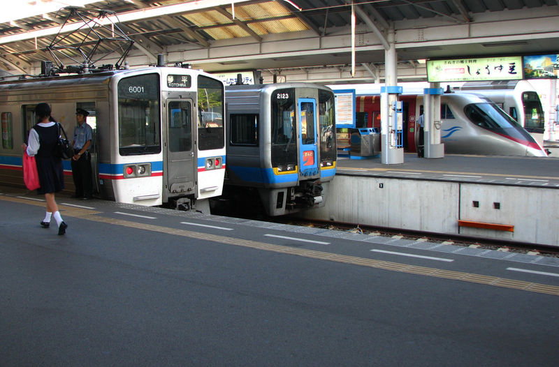 JR trains at Takamatsu eki