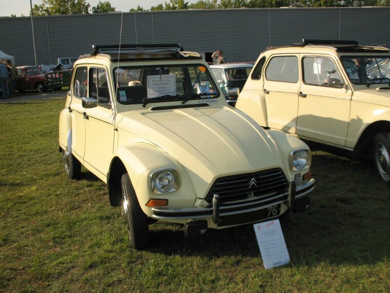 CitroenDyane6av