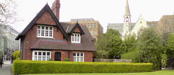 house02