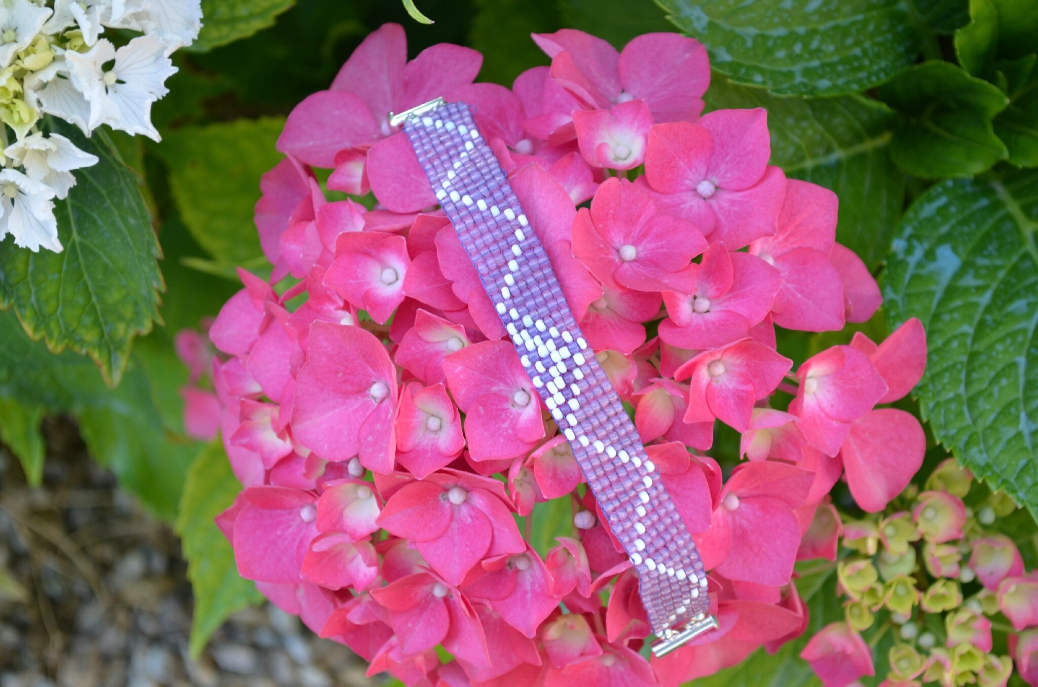 Bracelet tissé perlé