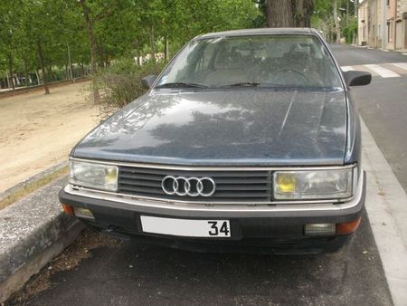 Audi200av