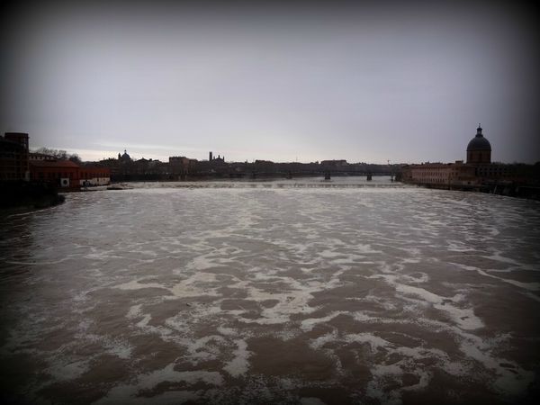 2013 20 01 à 16h30 Garonne pic de crue 11