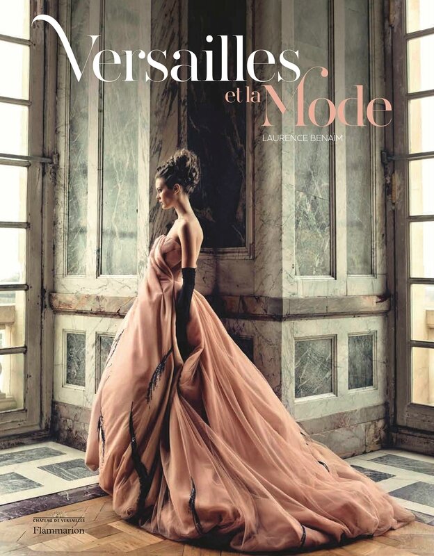 VersaillesEtLaMode_Couv_BD