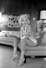 1962-06-tim_leimert_house-pucci_jacket-sofa-by_barris-022-1