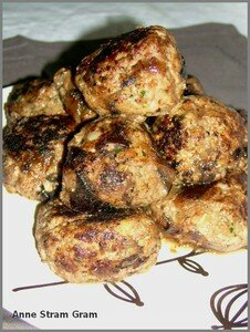 Boulettes de boeuf aux pruneaux et aux épices Boulettes de boeuf aux pruneaux et aux épices