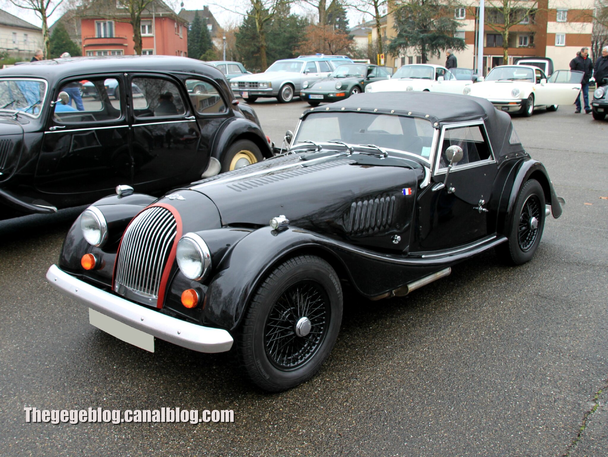 Morgan plus 4 convertible (Retrorencard fevrier 2014) 01