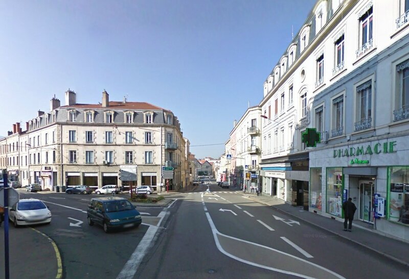 place de Plaisance Google street view mars 2011 (1)