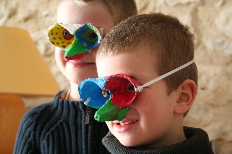 masque boite d'oeufs