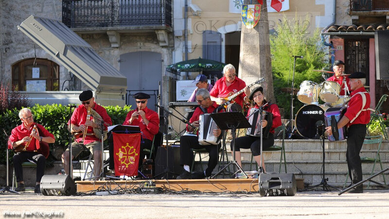 Photos JMP©Koufra 12 - Le Caylar - Los Musicaires del Castèl - 14072019 - 0277