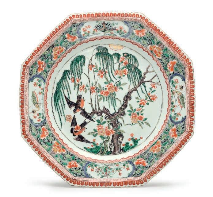 A famille verte octagonal charger, Kangxi period (1662-1722)