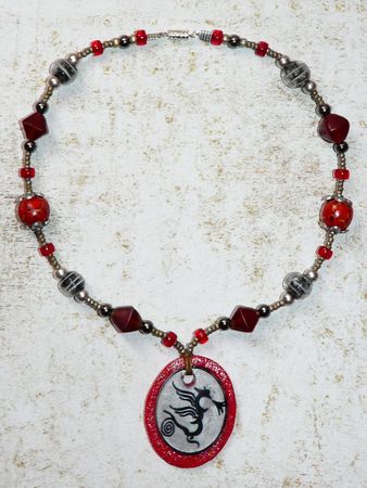 collier_dragon_rouge