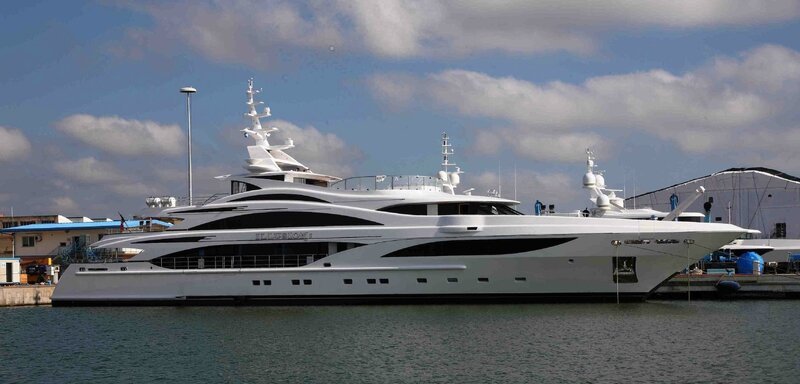 Benetti Illusion I