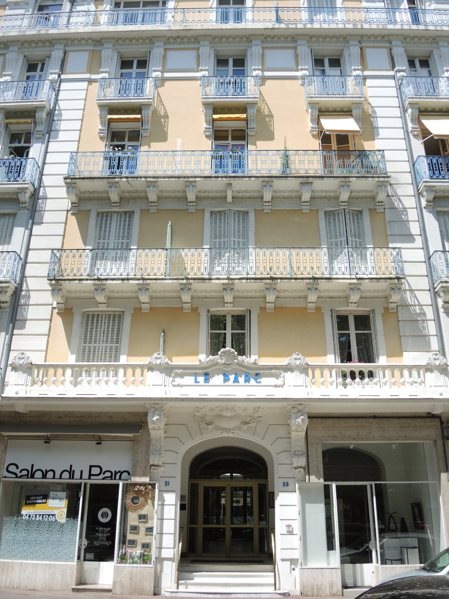 Vichy, Hôtel du Parc (03)