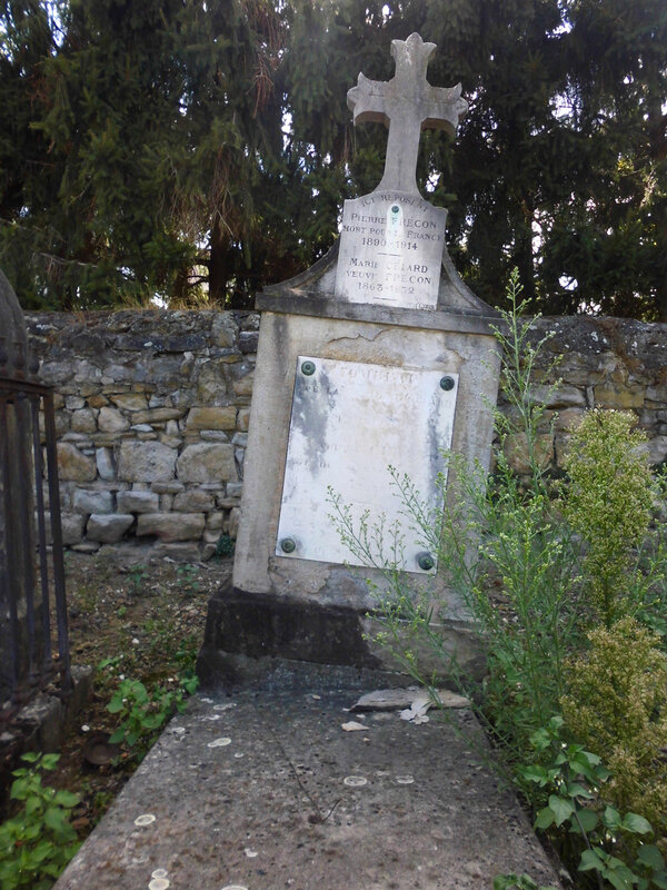 tombe de Pierre Frécon à Saint-Chamond