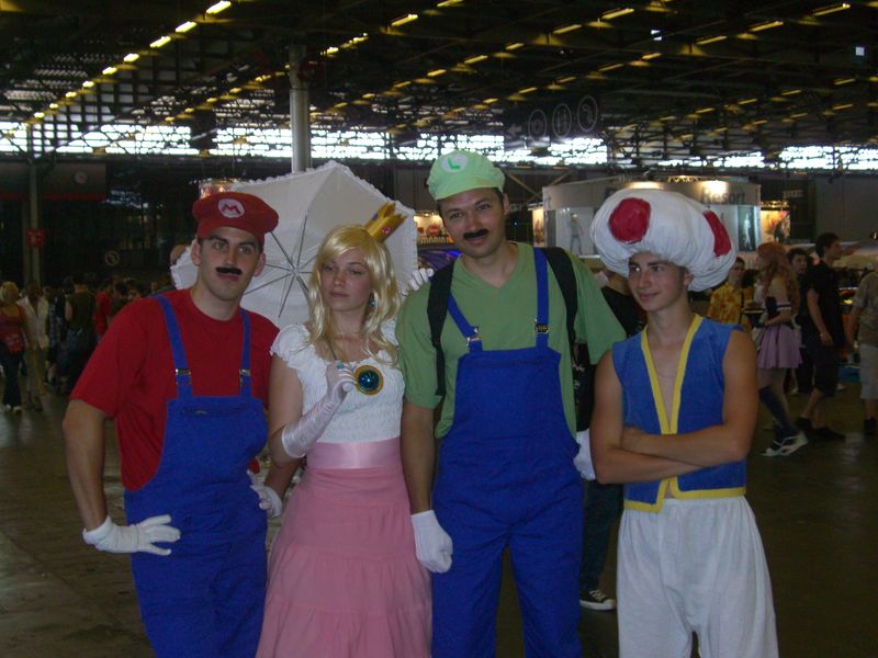 Super Mario