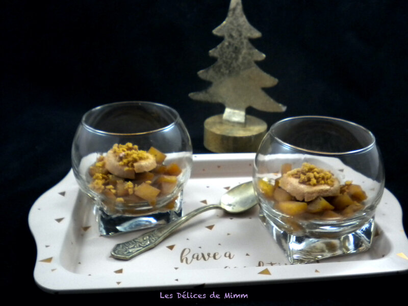 Verrine de foie gras aux pommes caramélisées et aux spéculoos 5
