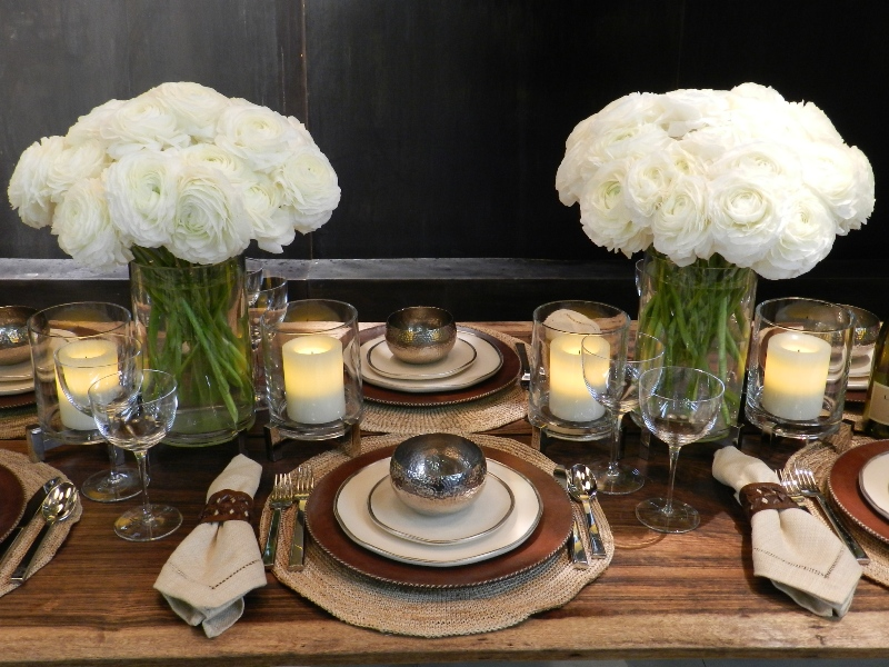 RALPH LAUREN TABLE