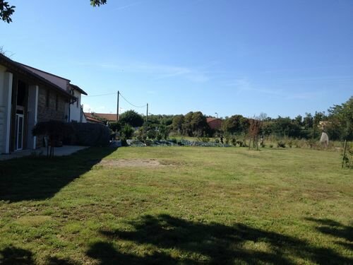 la cour - jardin