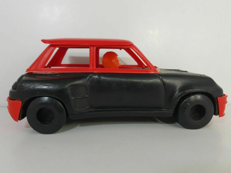 JB 00817