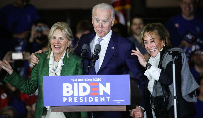 Joe Biden + wife & sister