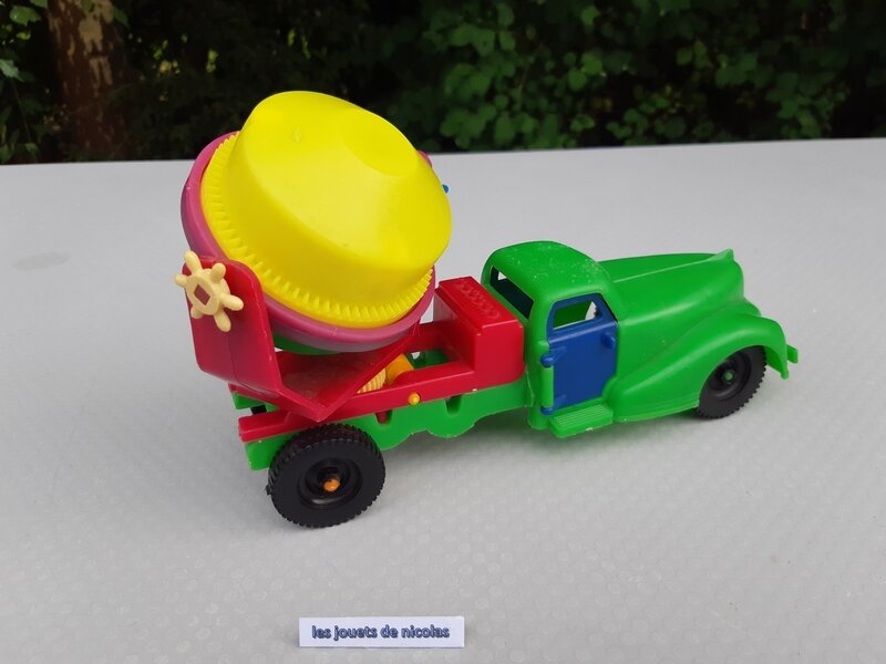 JB 00679