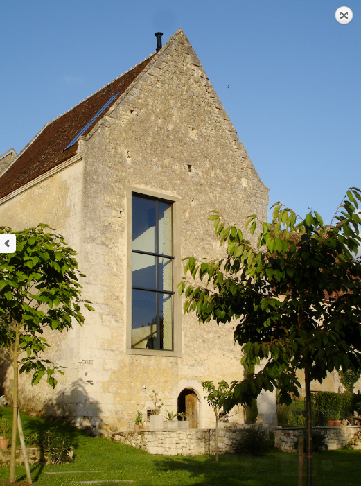 grenier du 15 ieme siecle restaure a vendre magnifique 370